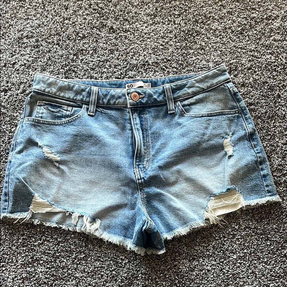 SO Blue Jean Shorts with Frayed Hem and Light Wash